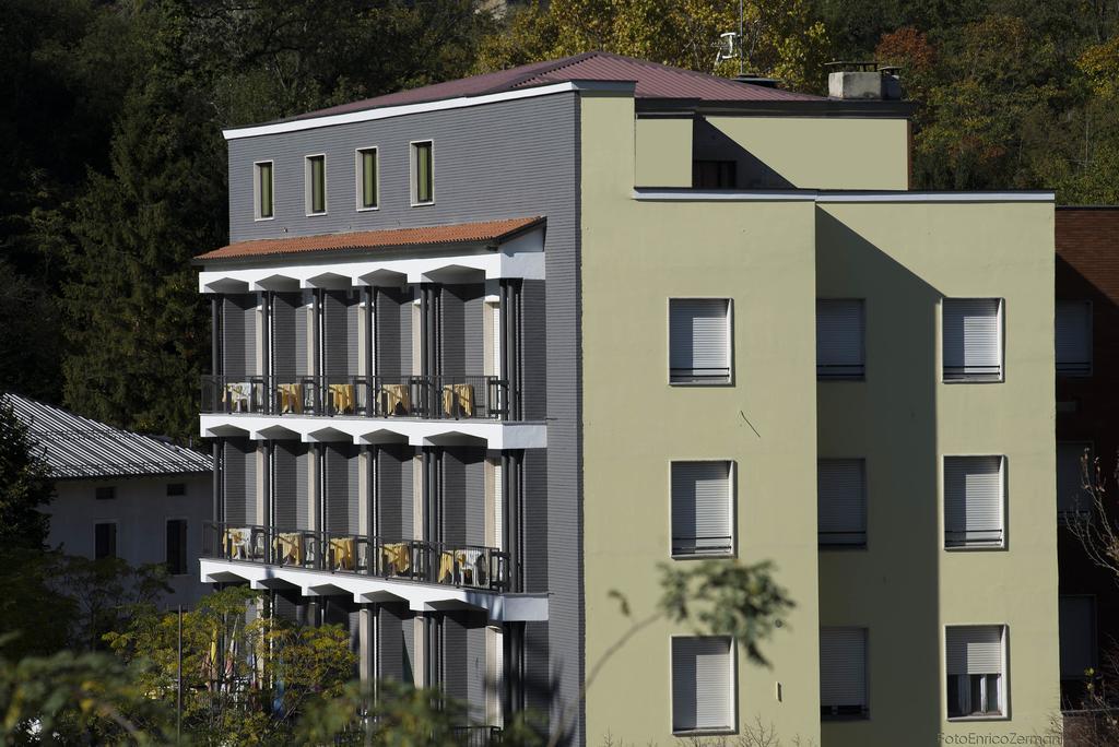 Hotel Salus Sant'Andrea Bagni Kültér fotó