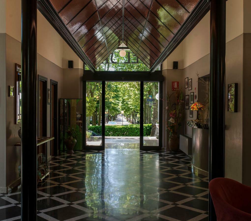 Hotel Salus Sant'Andrea Bagni Kültér fotó