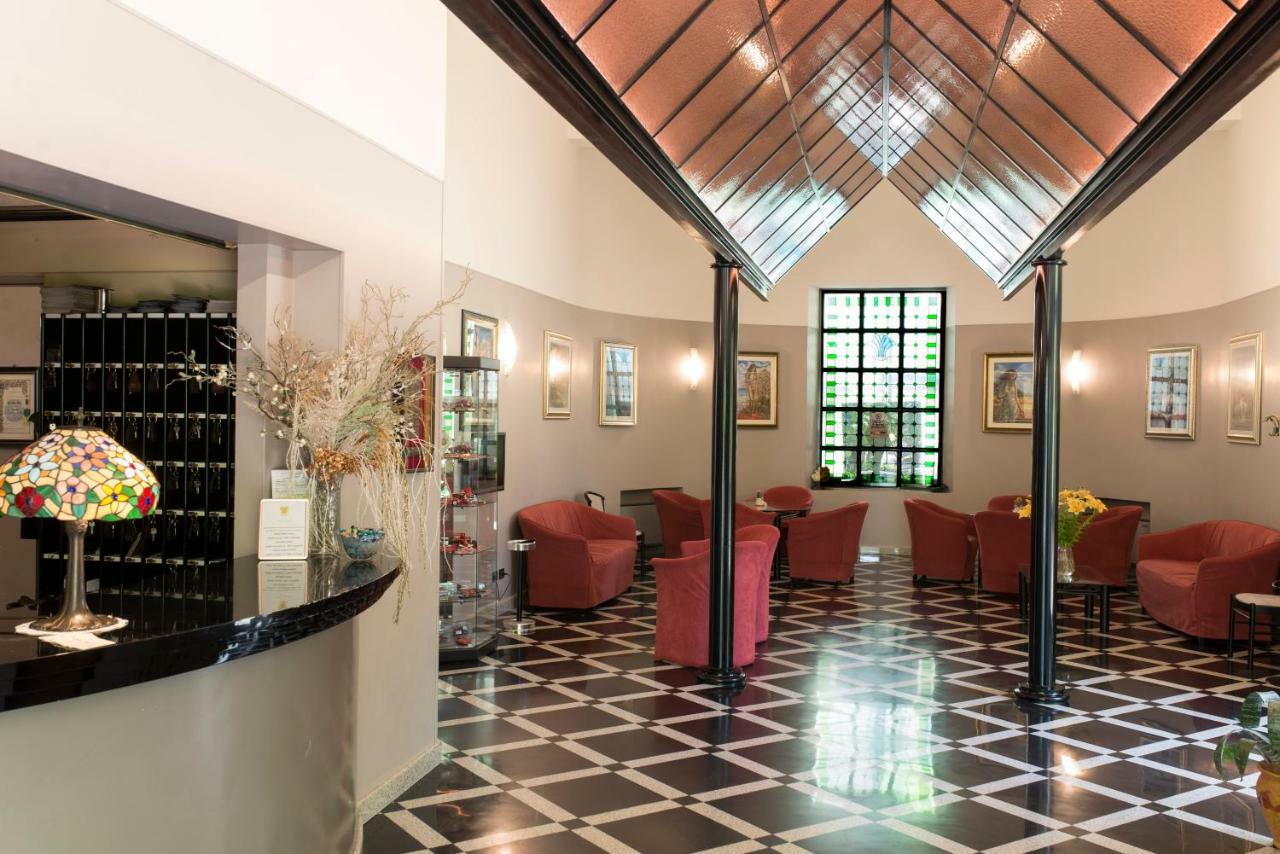 Hotel Salus Sant'Andrea Bagni Kültér fotó